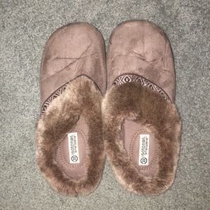 Slippers